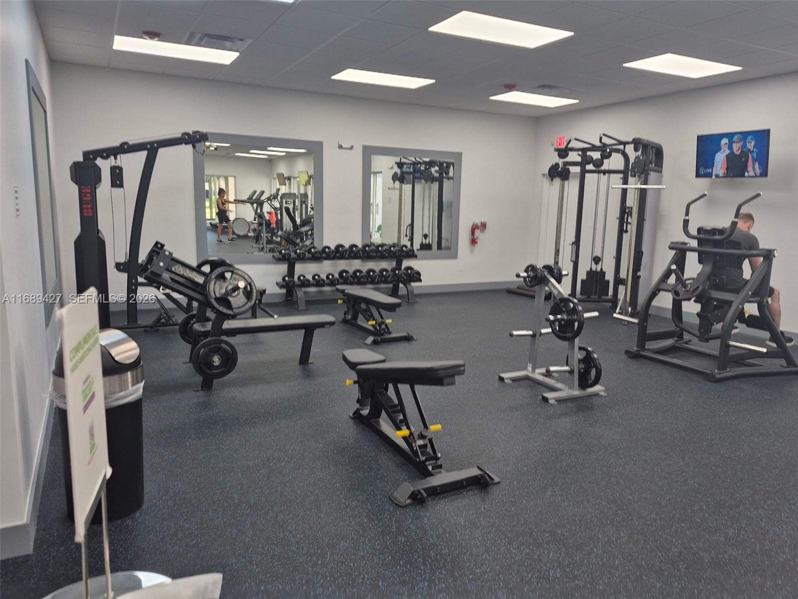 PLAZA OF AMERICAS CONDO P - Residential