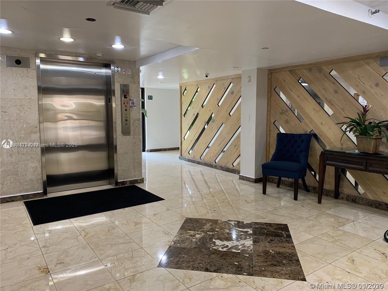 PLAZA OF AMERICAS CONDO P - Residential
