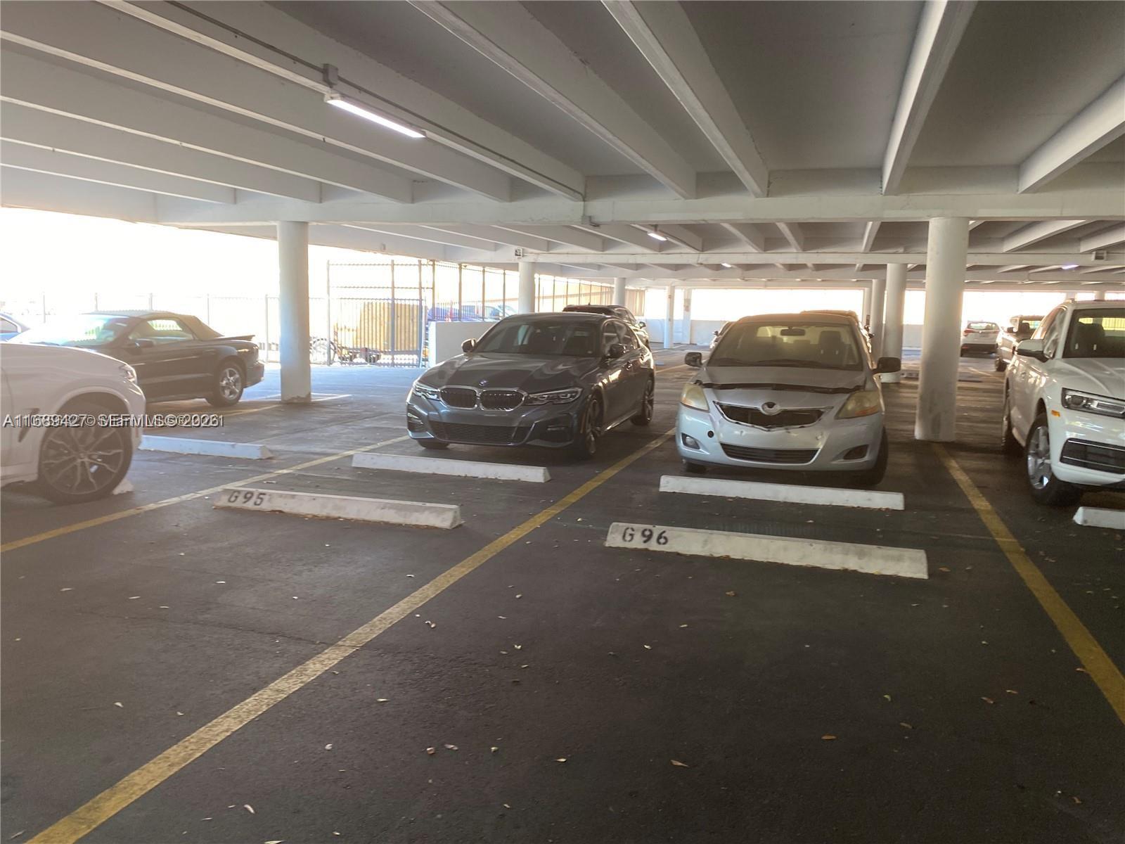 PLAZA OF AMERICAS CONDO P - Residential