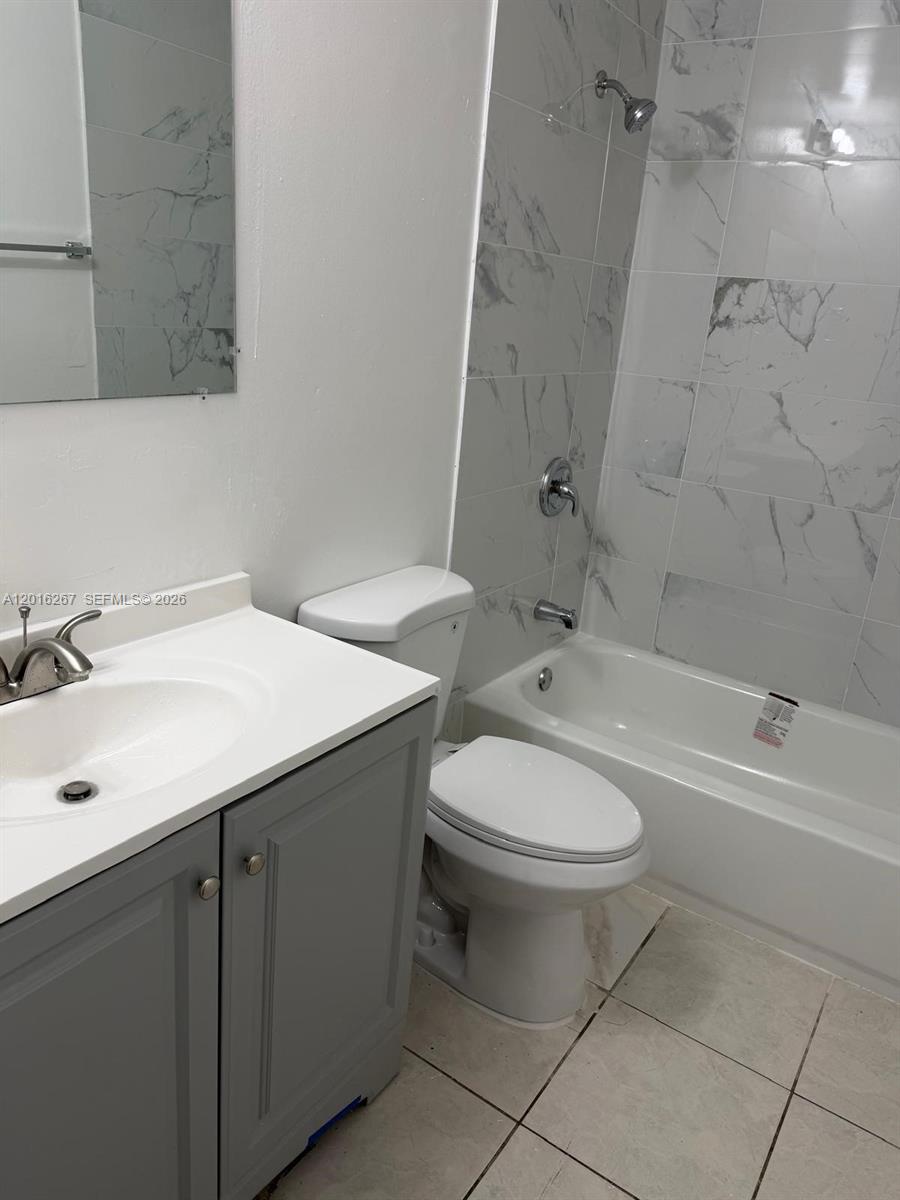 CORAL SPRINGS VILLAS COND - Residential Lease