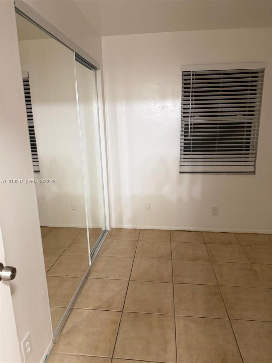 CORAL SPRINGS VILLAS COND - Residential Lease