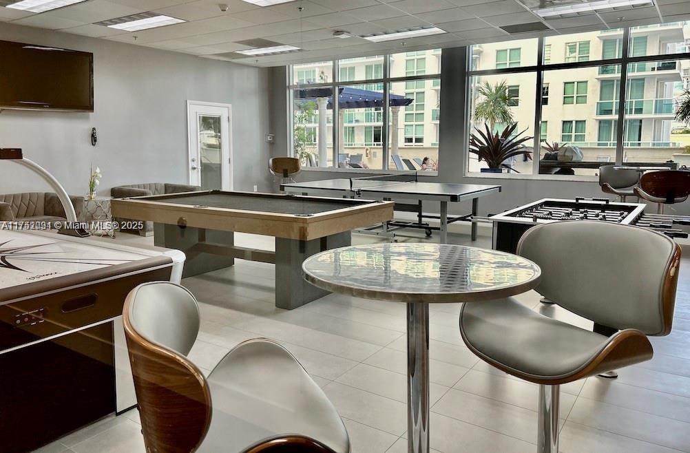 THE CLUB AT BRICKELL BAY - Residential