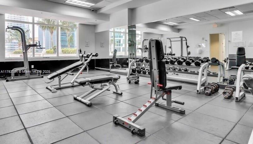 THE CLUB AT BRICKELL BAY - Residential