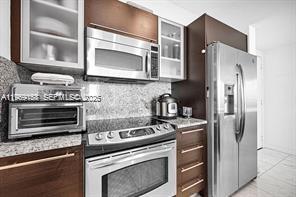 THE PLAZA 851 BRICKELL CO - Residential