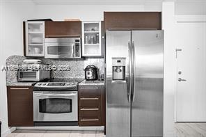 THE PLAZA 851 BRICKELL CO - Residential