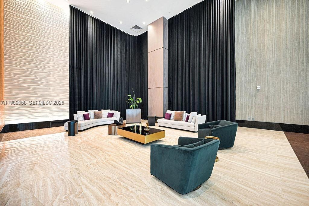 THE PLAZA 851 BRICKELL CO - Residential