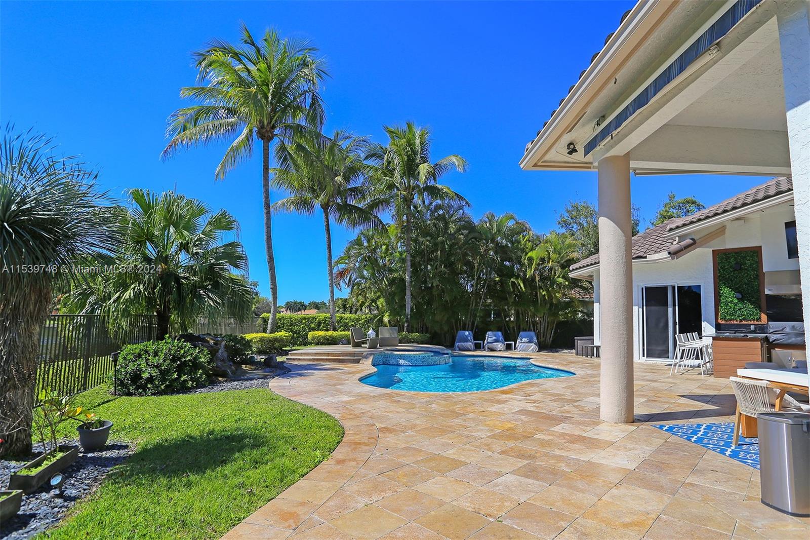 SECTOR 7 - - Residential