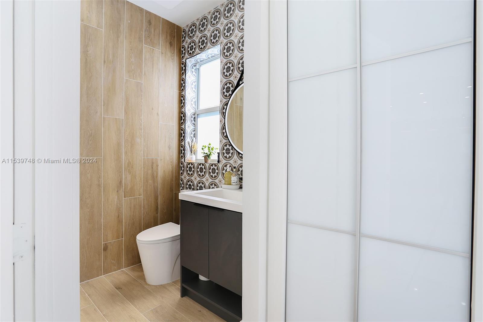 SECTOR 7 - - Residential