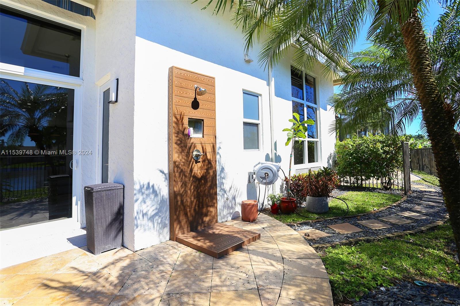 SECTOR 7 - - Residential