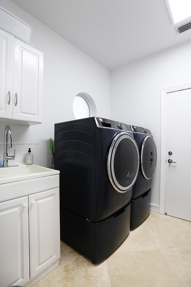 SECTOR 7 - - Residential