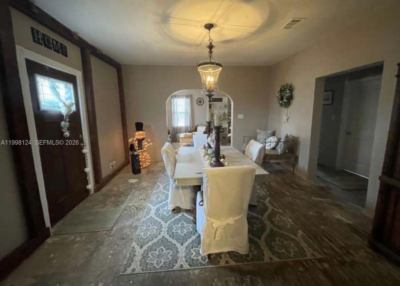 LAKEWOOD - Residential