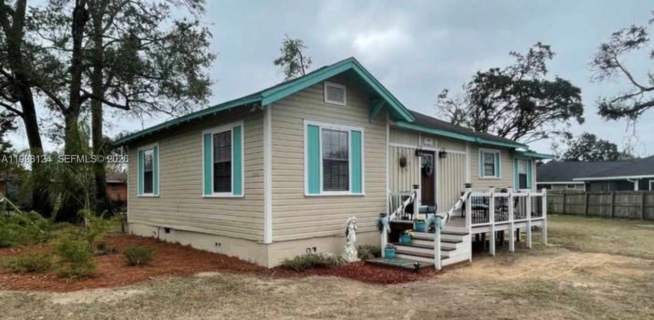 LAKEWOOD - Residential