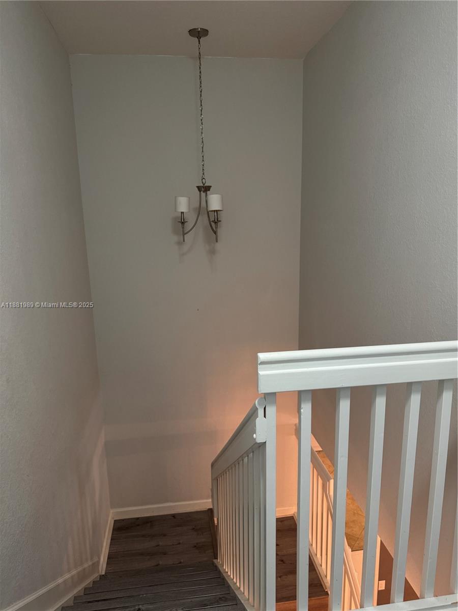 EMERALD CREEK TOWNHOMES - Residential Lease