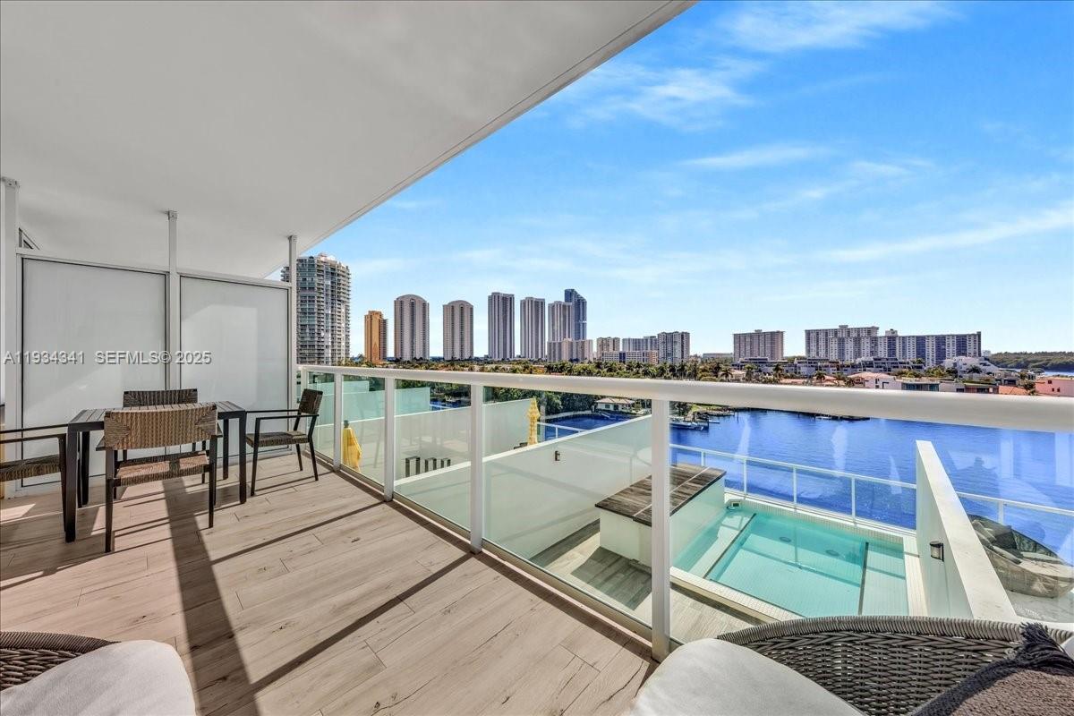 400 SUNNY ISLES CONDO EAS - Residential