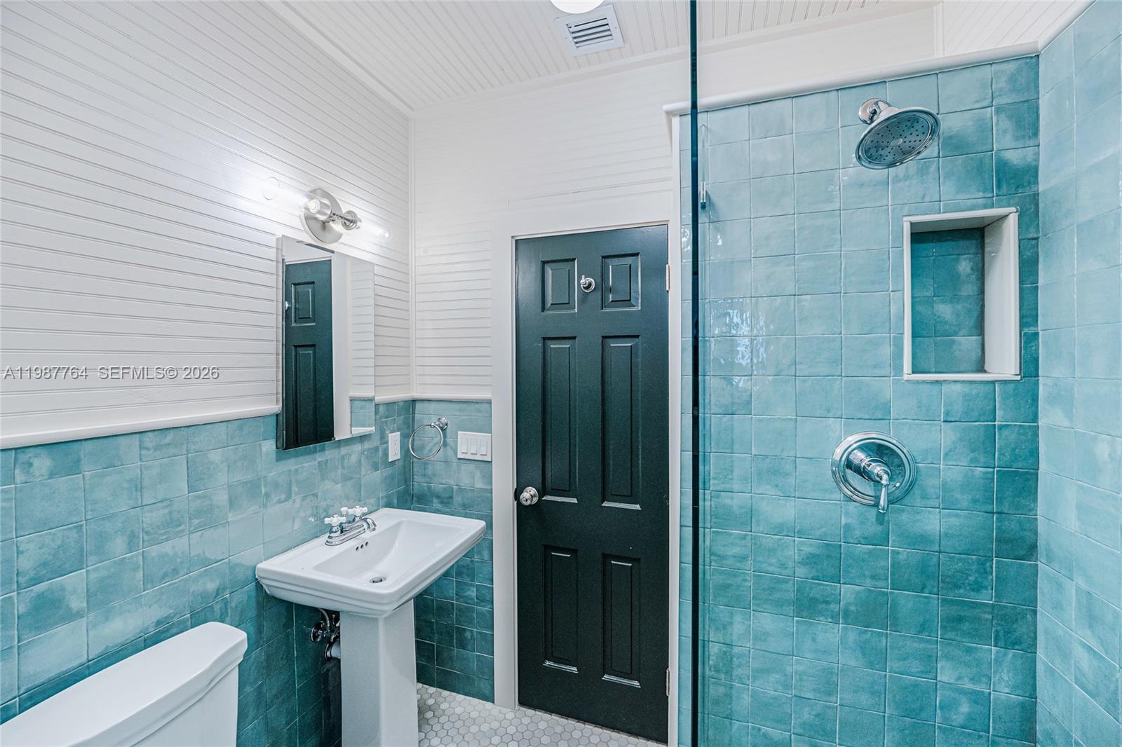 MACFARLANE HOMESTEAD - Residential Lease