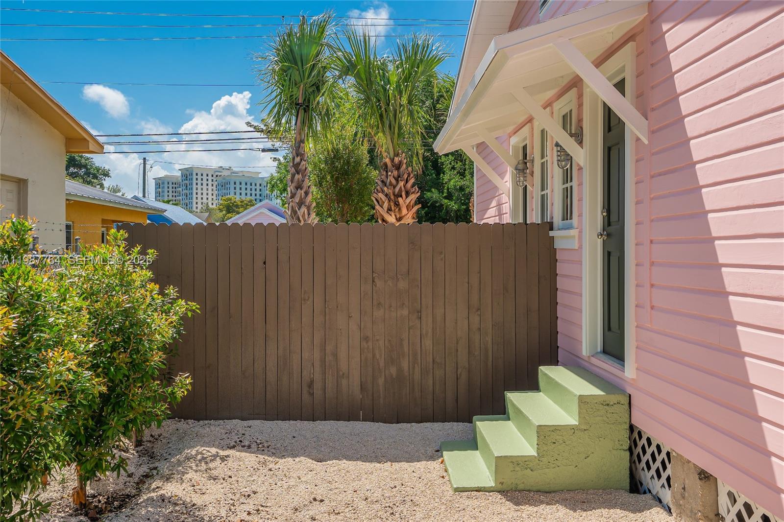 MACFARLANE HOMESTEAD - Residential Lease