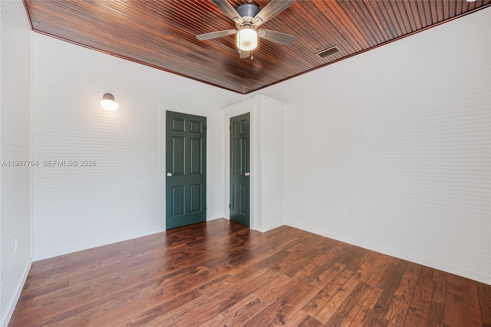 MACFARLANE HOMESTEAD - Residential Lease