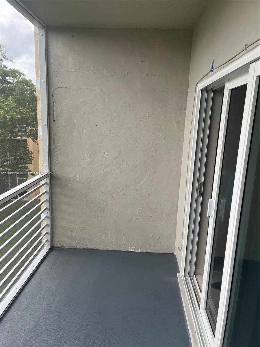 BERKLEY HOUSE OF CARRIAGE - Residential Lease