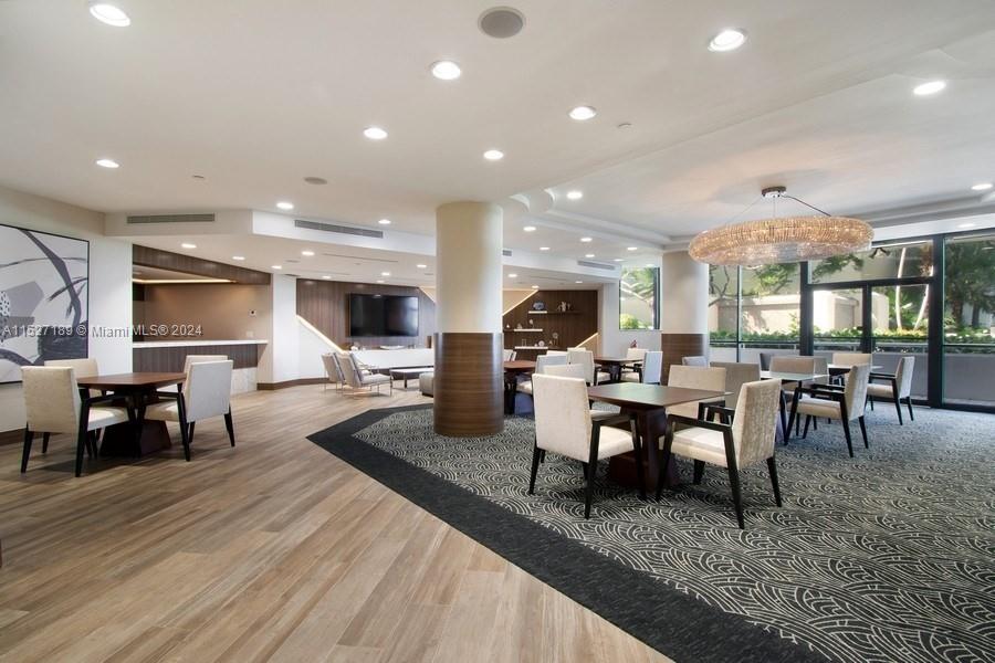 WILLIAMS ISLAND - Residential