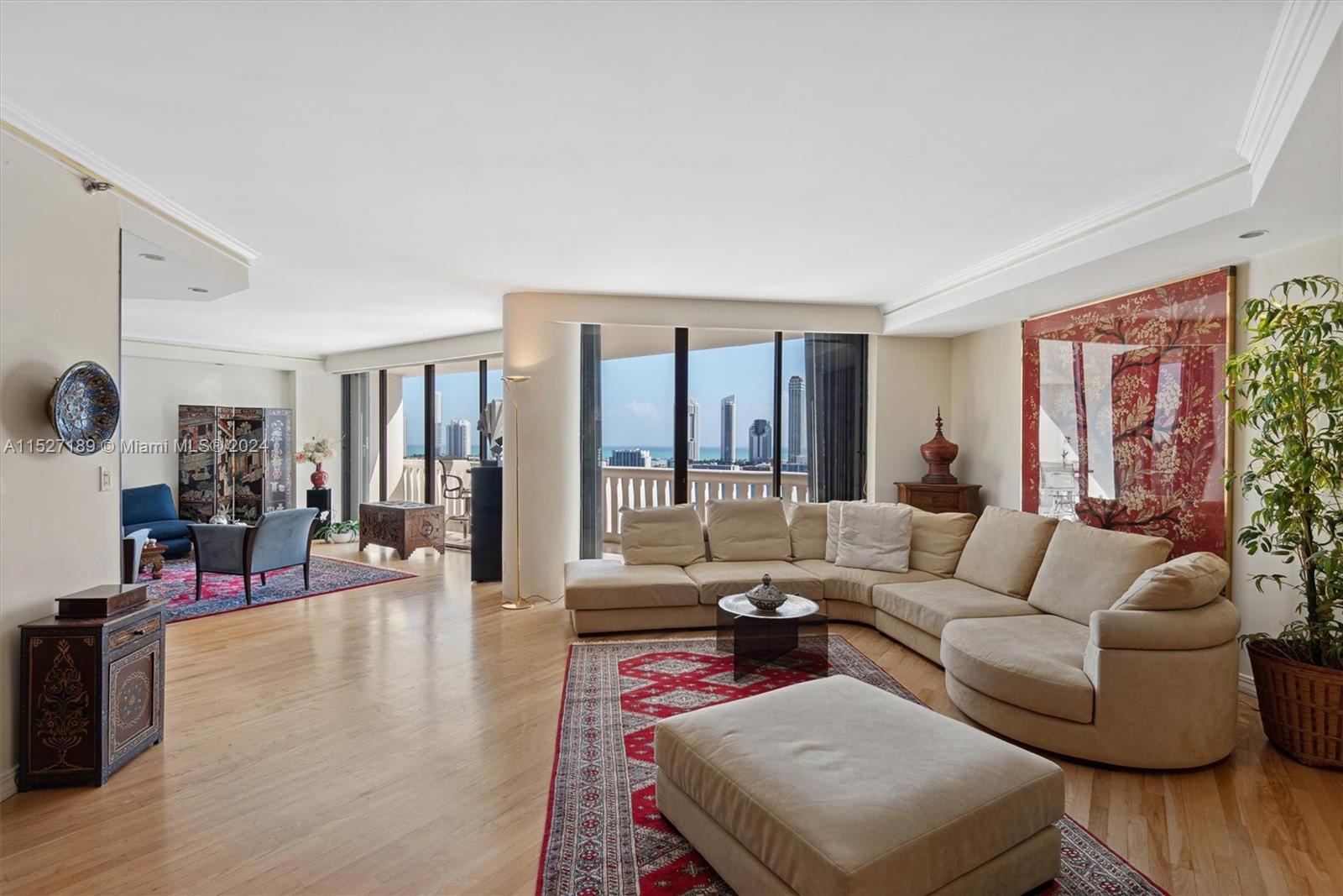 WILLIAMS ISLAND - Residential