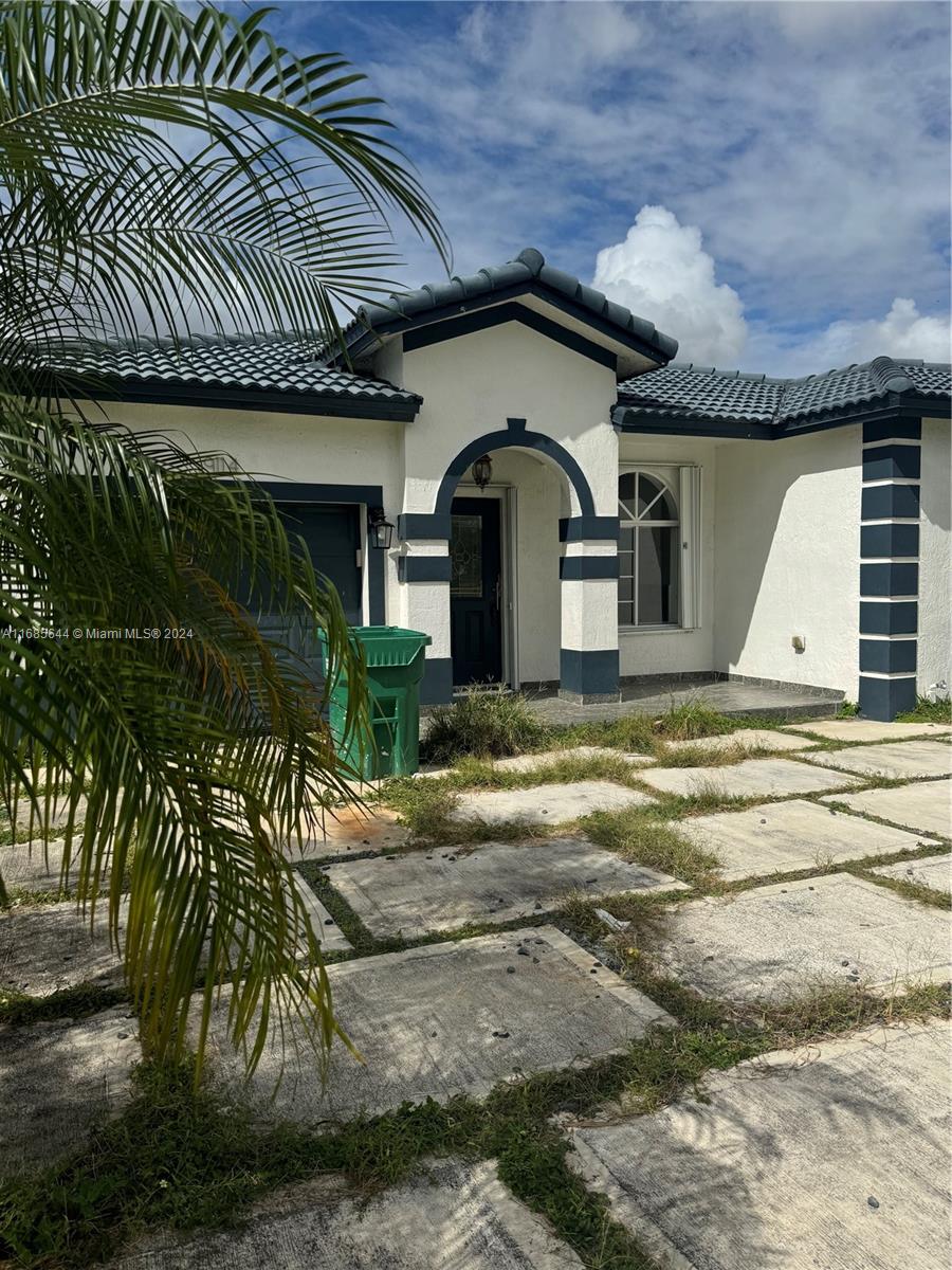 Property for Sale at 9114 Sw 162nd Pl, Miami, Broward County, Florida - Bedrooms: 4 
Bathrooms: 2  - $450,000