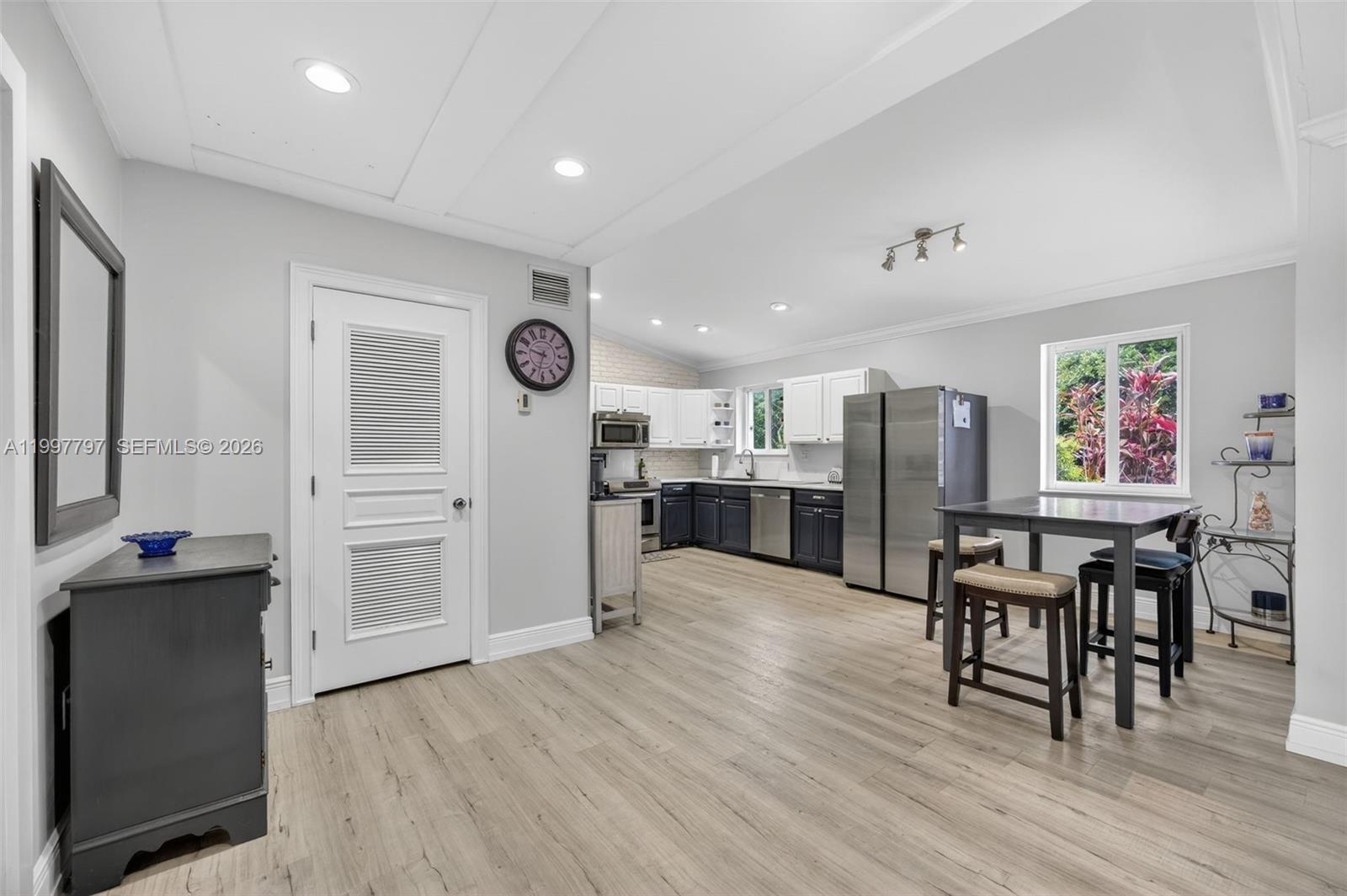 DIXIE PARK HEIGHTS - Residential