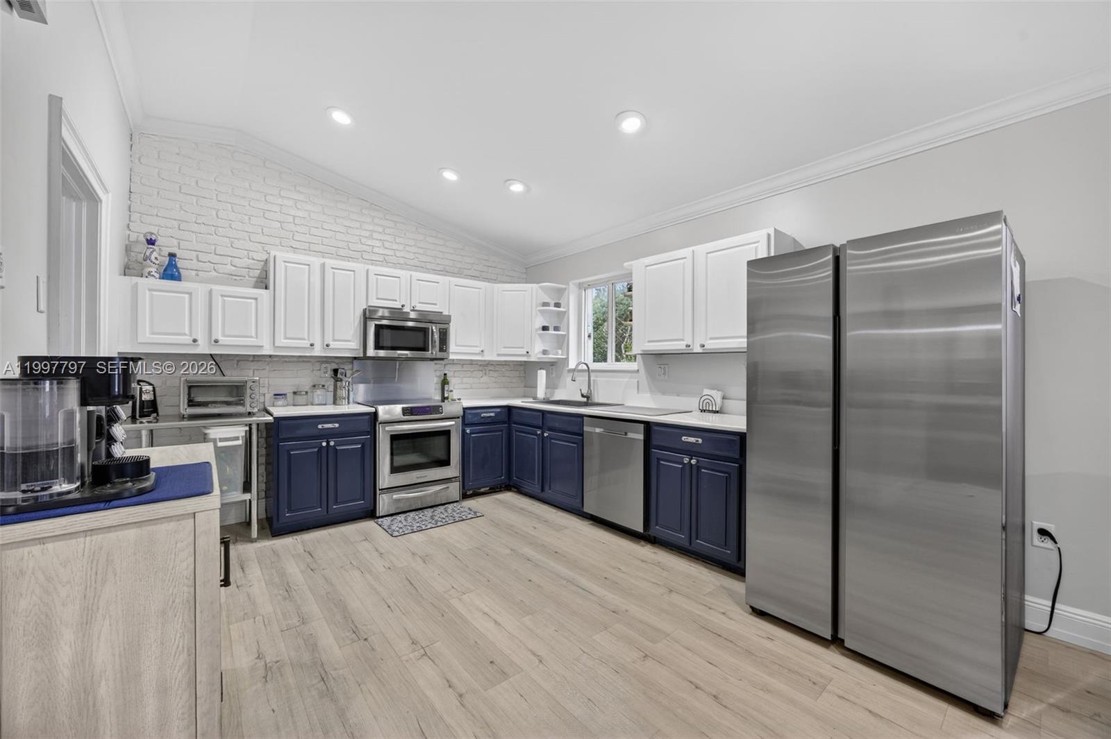 DIXIE PARK HEIGHTS - Residential