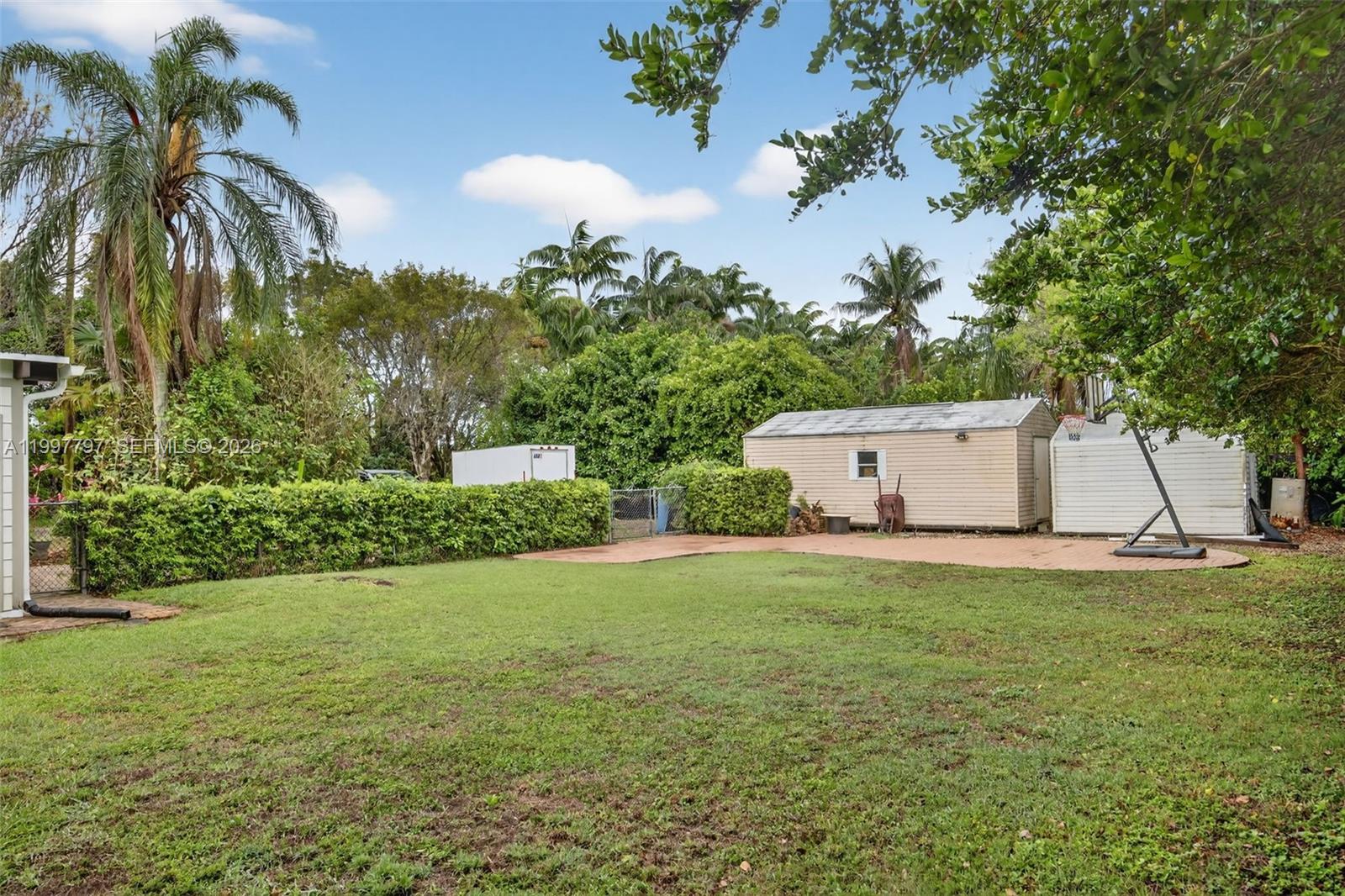 DIXIE PARK HEIGHTS - Residential