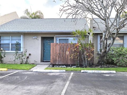 842 Banks Rd Coconut Creek FL 33063