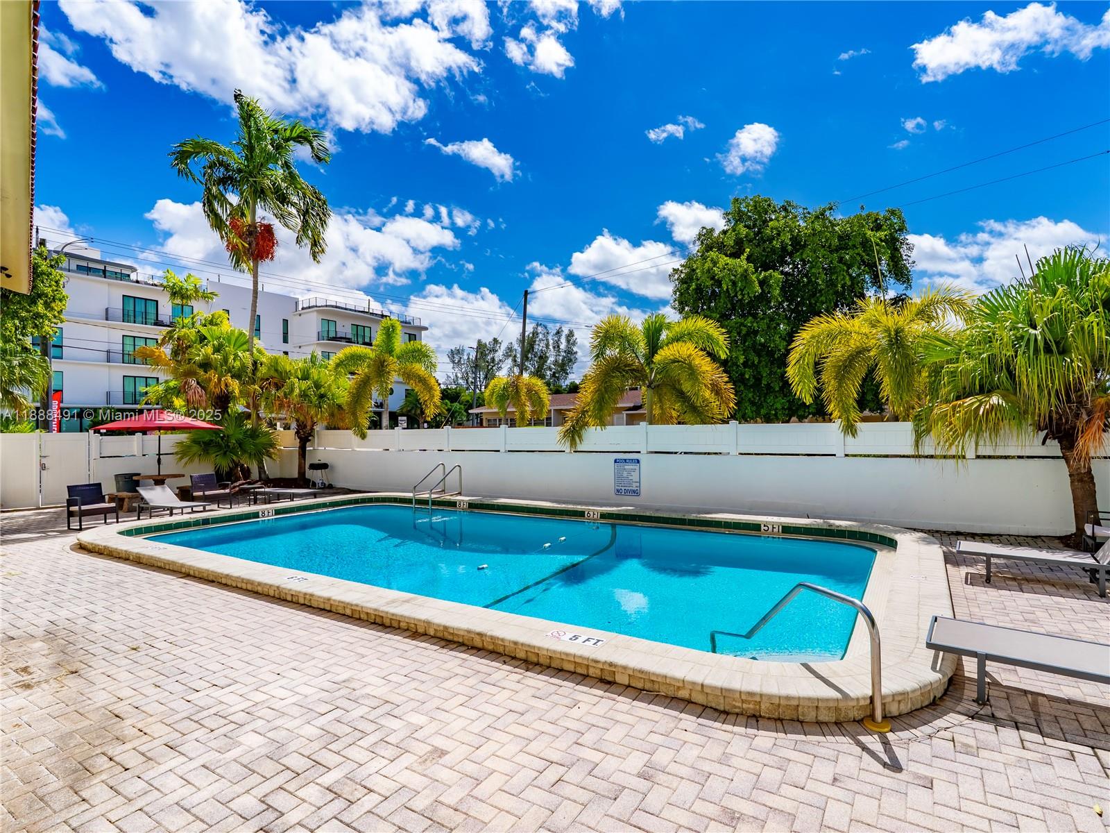 EVERGLADE LAND SALES CO - Residential Lease