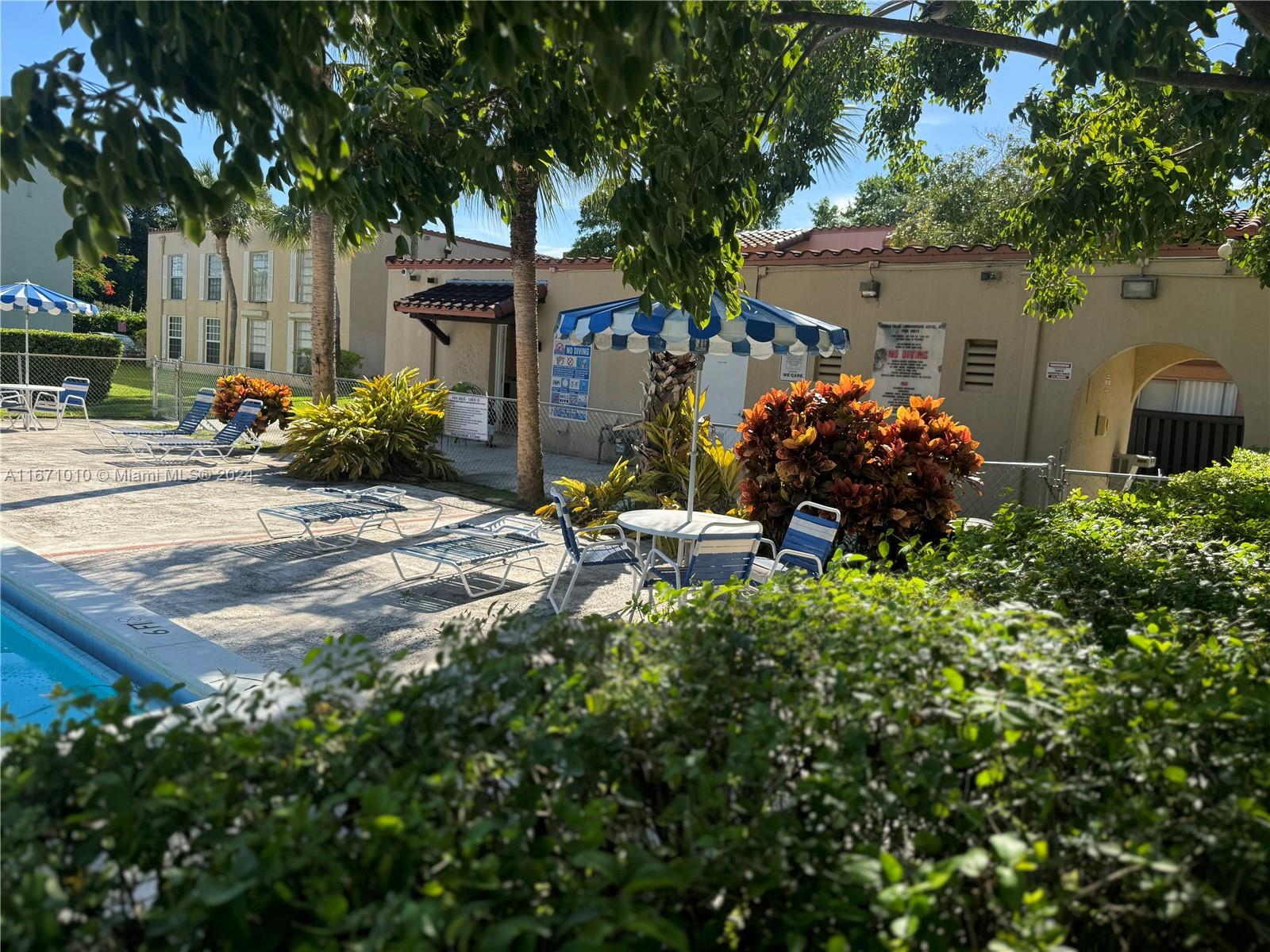 SPANISH TRACE CONDO - Residential