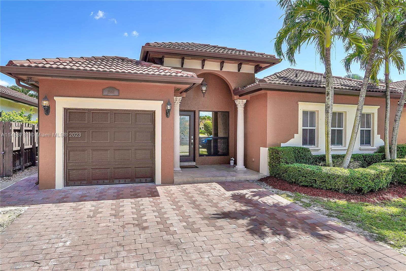 EFM ESTATES SECTIONS TWO - Residential