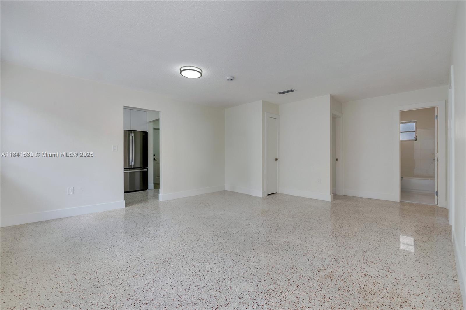 3334 SW 24th St 3334