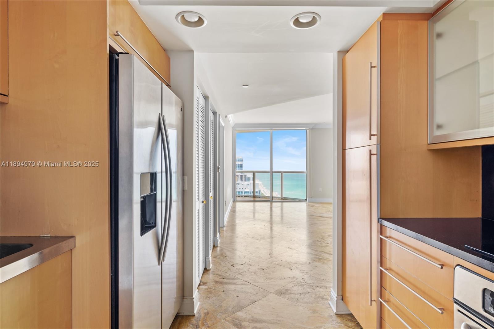 AKOYA CONDO - Residential Lease