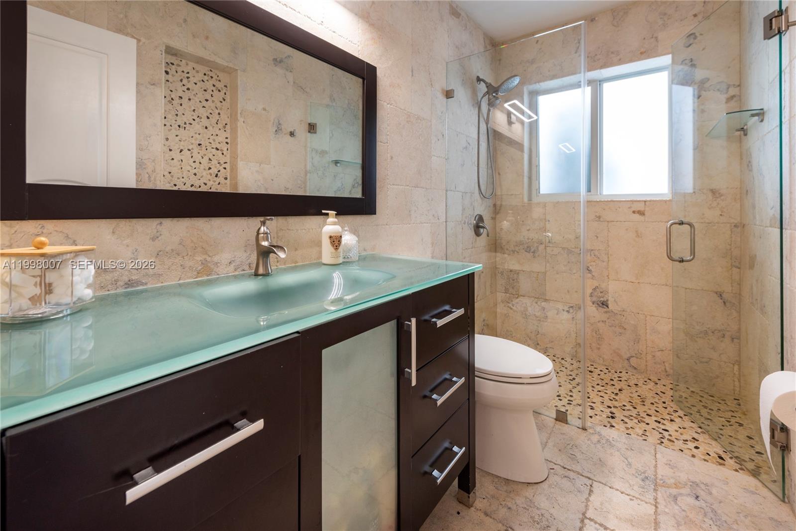 MEEKINS HILLS - Residential