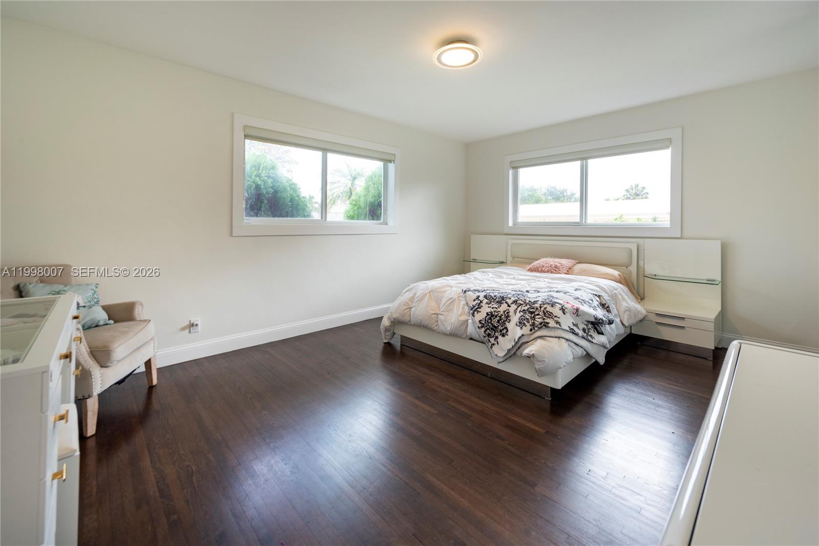 MEEKINS HILLS - Residential