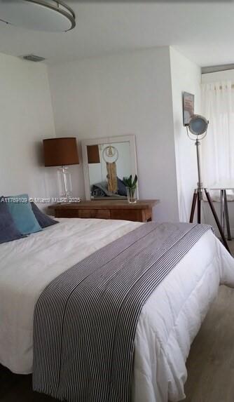 HOLLYWOOD LAKES SECTION - Residential