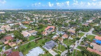 HOLLYWOOD LAKES SECTION - Residential