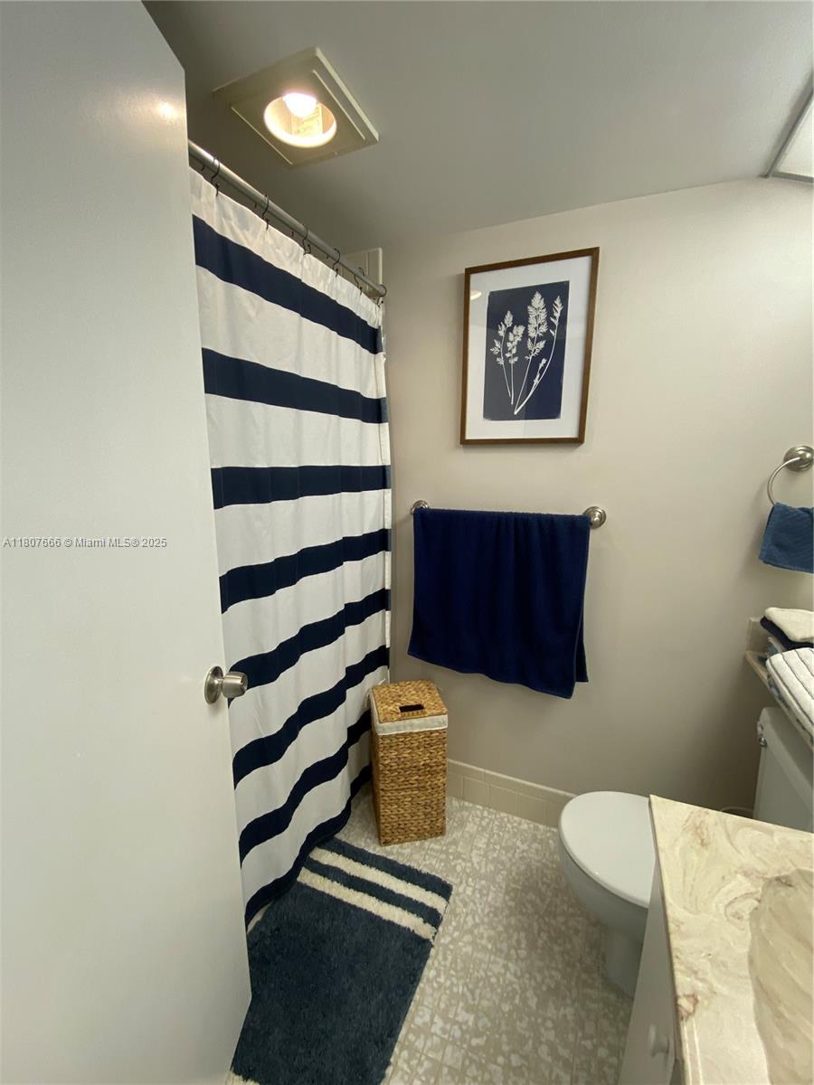 MEADOWRIDGE EAST CONDO - Residential