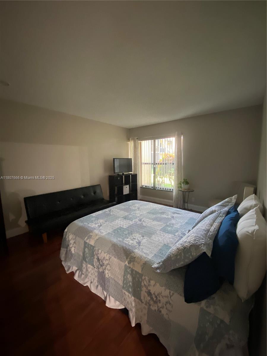 MEADOWRIDGE EAST CONDO - Residential