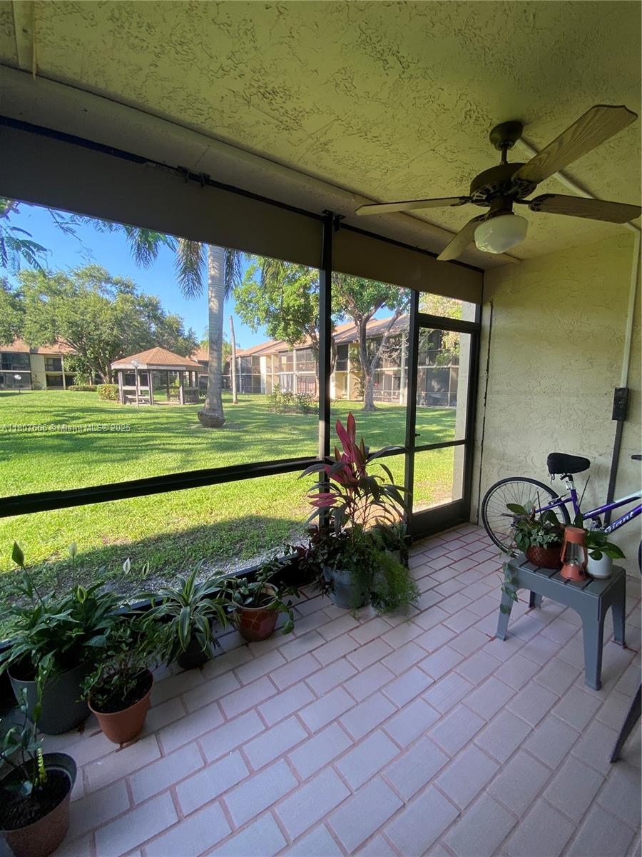 MEADOWRIDGE EAST CONDO - Residential