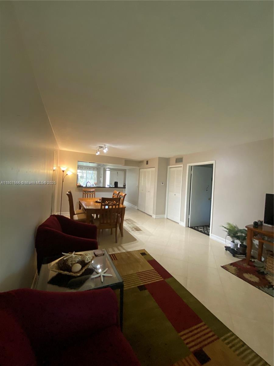 MEADOWRIDGE EAST CONDO - Residential