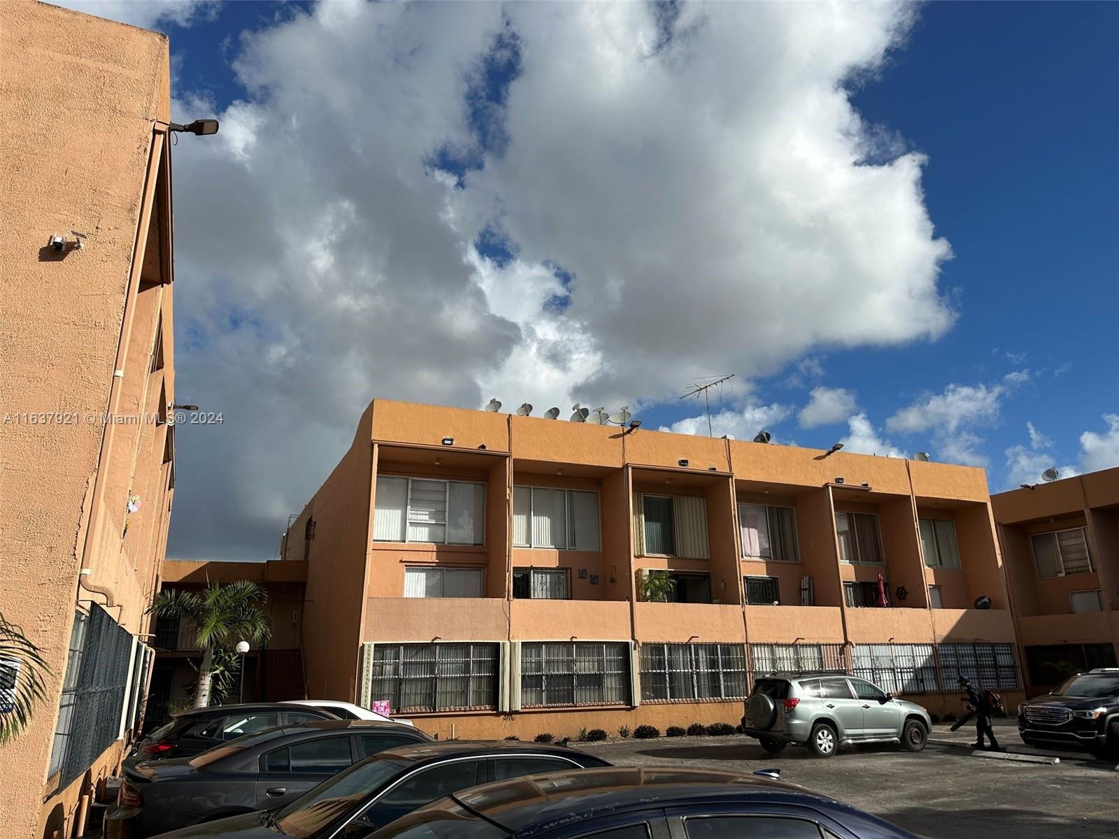 BELLAVISTA GARDENS CONDO - Residential Lease