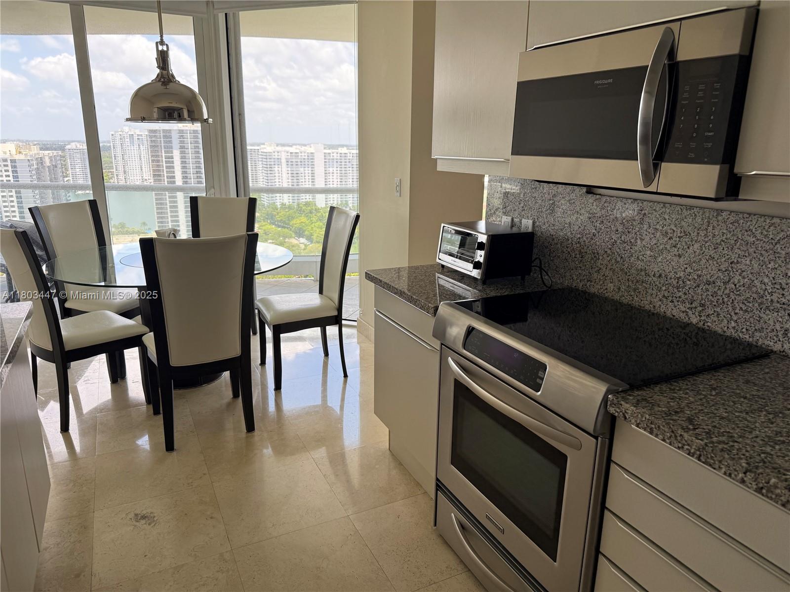 7000 ISL BLVD WILLIAMS IS - Residential Lease