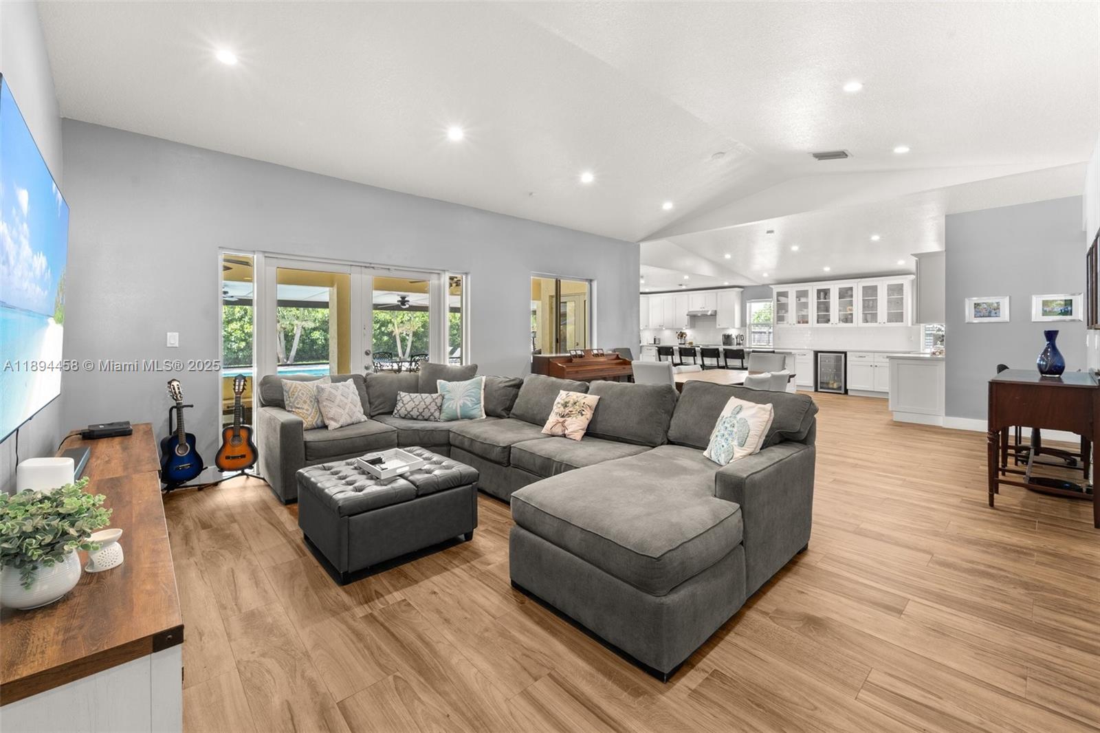EMERALD GREENS SUB - Residential