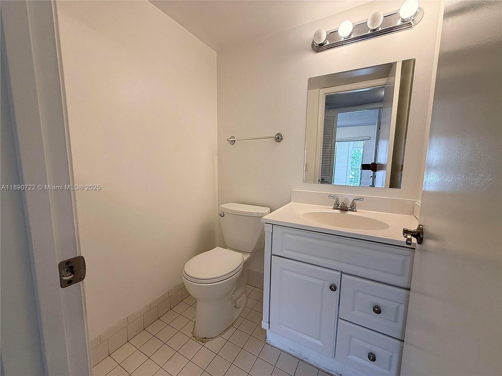 NEW HAMPTON AT CENTURY VI - Residential