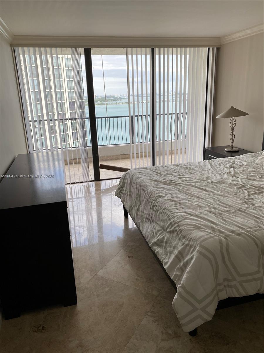 VENETIA CONDO - Residential Lease
