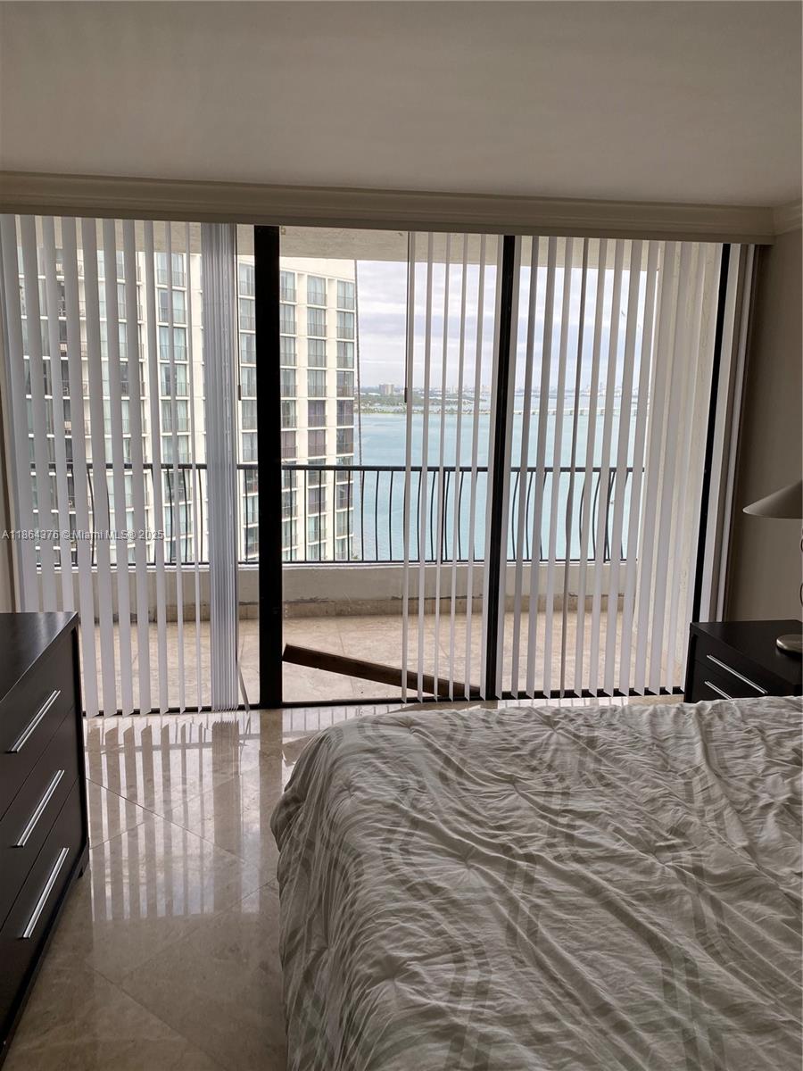 VENETIA CONDO - Residential Lease