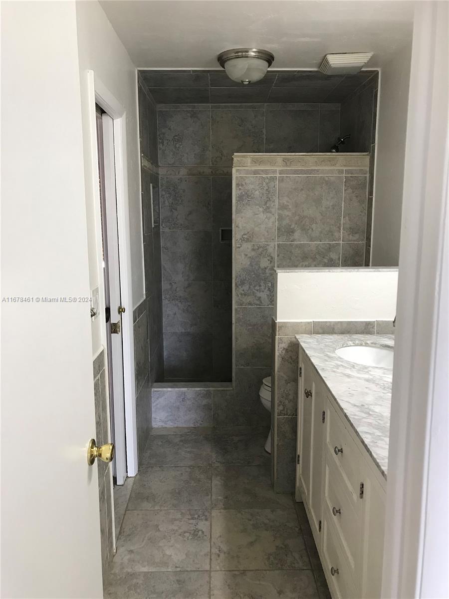 SOUTHRIDGE - Residential