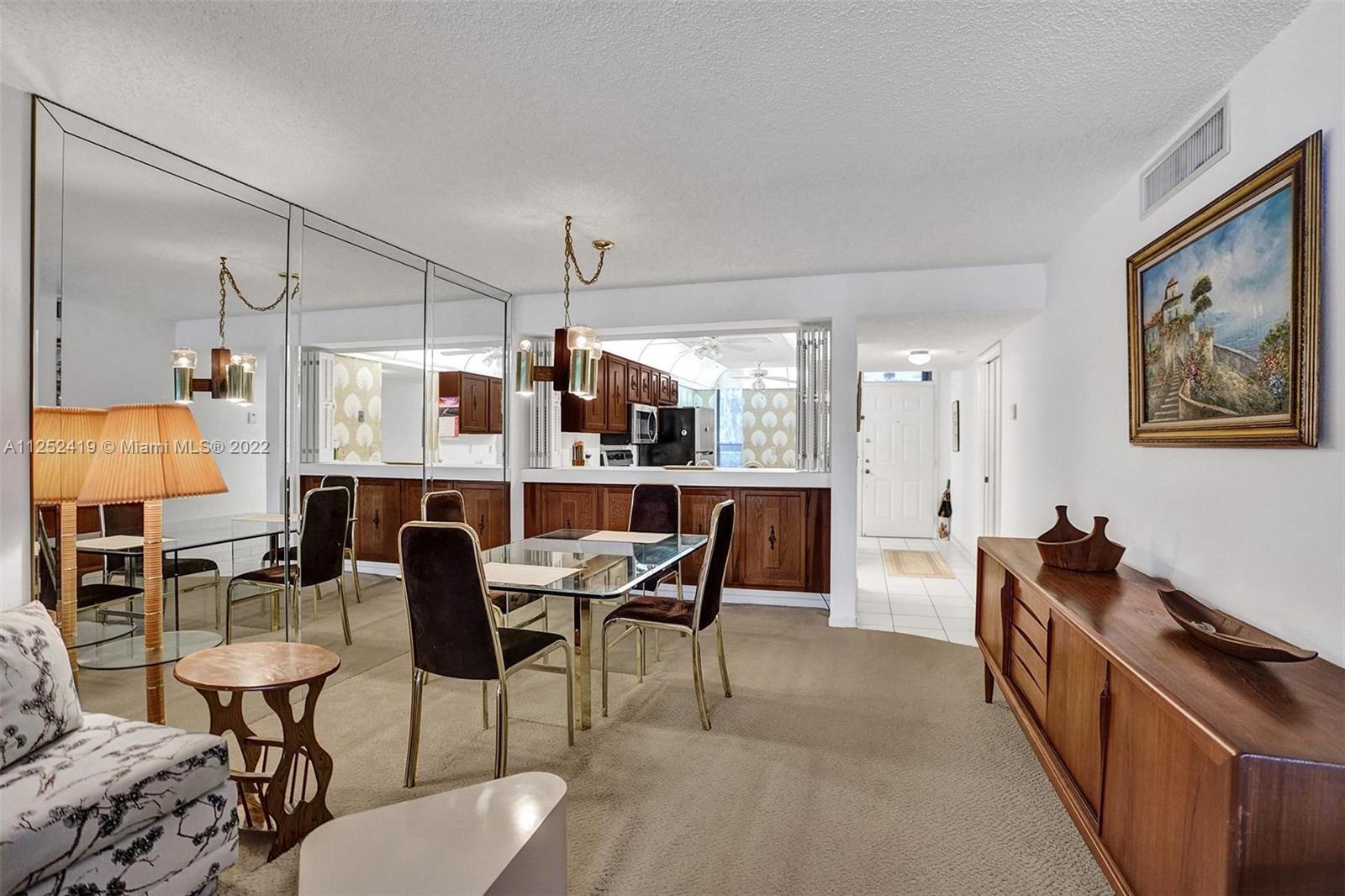 CORAL GATE 3 CONDO - Residential